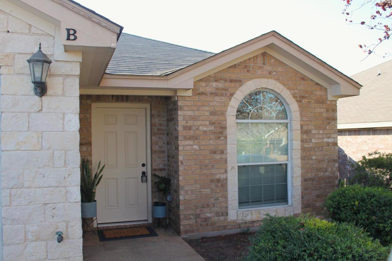Setting The Right Vibes. Killeen Exterior foto