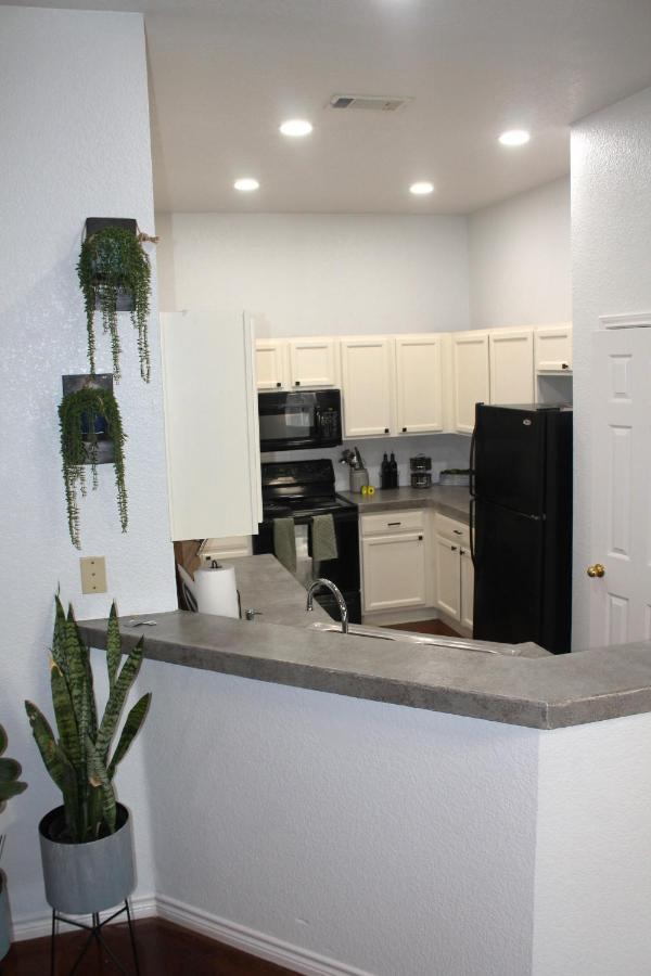 Setting The Right Vibes. Killeen Exterior foto